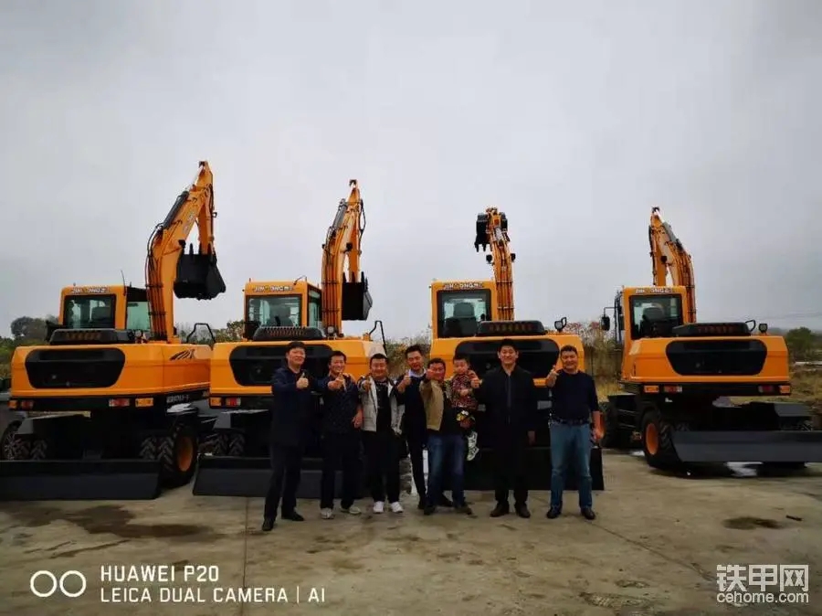 【晋击者·用户说】四年买8台买球(中国)轮挖，培养了20多个老板，跟老郭开挖机的人都发了